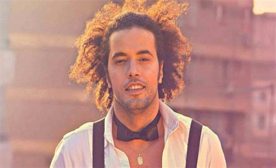 فيديو: عبد الفتاح الجريني يقص شعره على 'الزيرو' بعد وفاة والده! فيديو: عبد الفتاح الجريني يقص شعره على 'الزيرو' بعد وفاة والده!