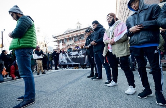 تقرير غربي: الإسلام هو الأسرع نموا وهكذا سيصبح في 2070