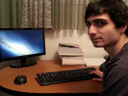 عراقي انهالت عليه العروض بعد طرده من كلية في كندا عراقي انهالت عليه العروض بعد طرده من كلية في كندا