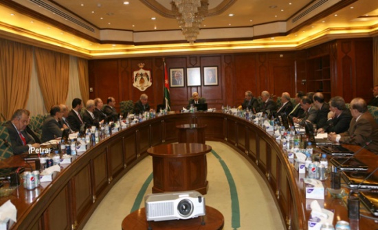 مجلس الوزراء : امتيازات ابناء الاردنيات ليس له علاقة بالتجنيس مجلس الوزراء : امتيازات ابناء الاردنيات ليس له علاقة بالتجنيس