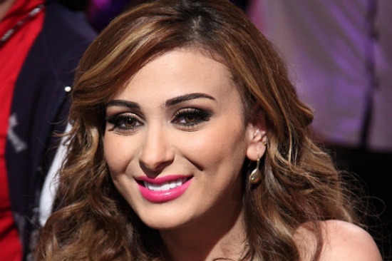 صور : فرح يوسف تهاجم مريم حسين .... صور : فرح يوسف تهاجم مريم حسين ....