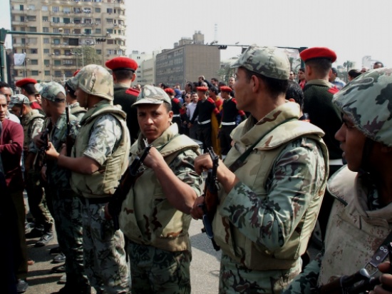 الجيش المصري: تمت تصفية 10 إرهابيين في سيناء خلال 48 ساعة الجيش المصري: تمت تصفية 10 إرهابيين في سيناء خلال 48 ساعة