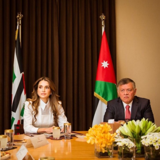 الملك يترأس اجتماعا لمناقشة آليات تطوير العملية التربوية الملك يترأس اجتماعا لمناقشة آليات تطوير العملية التربوية