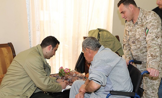 الخدمات الطبية الملكية تقيم يوماً طبياً مجانياً في دار الضيافة للمسنين الخدمات الطبية الملكية تقيم يوماً طبياً مجانياً في دار الضيافة للمسنين