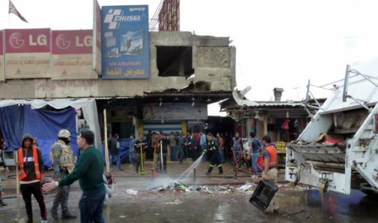 عشرات القتلى والجرحى بتفجير مفخخة في بغداد