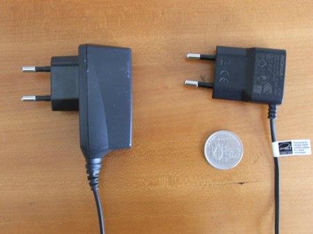 شاهد: انفجار شاحن جوال يتسبب باحتراق منزل مواطن