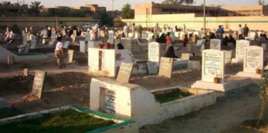 أم تفاجأ بدخول نجلها عليها بعد وفاته ودفنه أم تفاجأ بدخول نجلها عليها بعد وفاته ودفنه