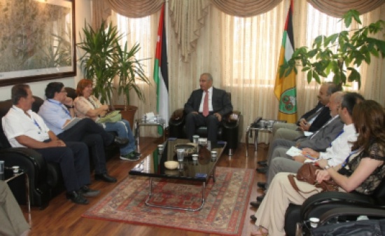 مركز تدريبي لمشروع بناء قدرات العاملين في صناعة الزيتون في "الأردنية"