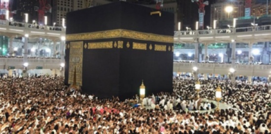 بالصور .. أكثر من مليوني مصل يحيون ليلة القدر بالمسجد الحرام بالصور .. أكثر من مليوني مصل يحيون ليلة القدر بالمسجد الحرام