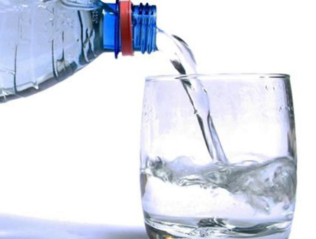 في هذه الحالة... شرب الماء مضر