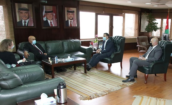 وزير المياه: مشاريع وإجراءات لتقليل الخسائر وخفض الفاقد والتسهيل على المواطنين