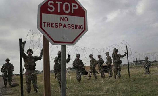 البنتاغون يرفض طلب البيت الأبيض إنشاء معسكرات للمهاجرين على حدود المكسيك