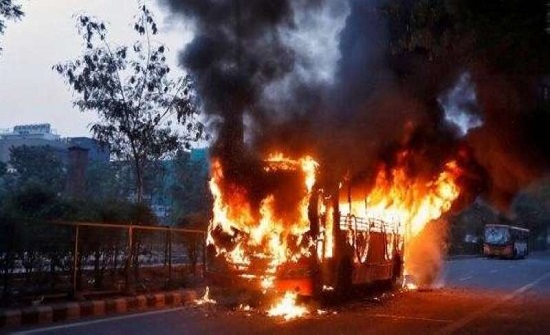 الخارجية تدين التفجير الذي استهدف حافلة ركاب في جمهورية مالي الخارجية تدين التفجير الذي استهدف حافلة ركاب في جمهورية مالي