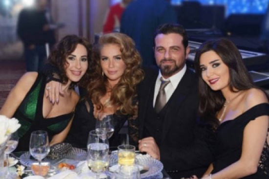 يوسف الخال يشن هجوما على سيرين عبد النور: شقيقتي خط أحمر يوسف الخال يشن هجوما على سيرين عبد النور: شقيقتي خط أحمر