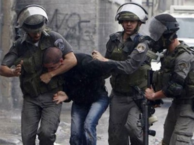 إصابة سائق إسرائيلي واعتقال 4 فلسطينيين بالقدس الشرقية إصابة سائق إسرائيلي واعتقال 4 فلسطينيين بالقدس الشرقية