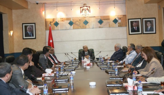 النسور يستقبل رؤساء نقابات أطباء الأسنان العرب النسور يستقبل رؤساء نقابات أطباء الأسنان العرب