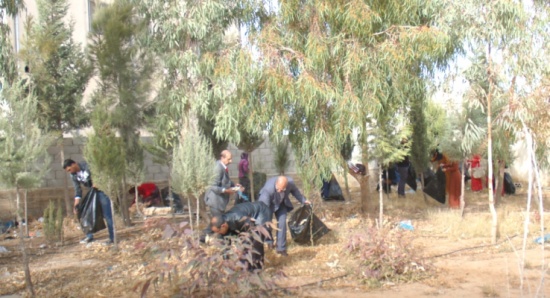 العلوم التربوية في الطفيلة التقنية تنفذ حملة نظافة