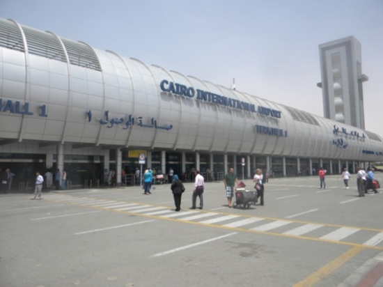 مصر : أردنية تسرق مجوهرات ذهبية وتلوذ بالفرار