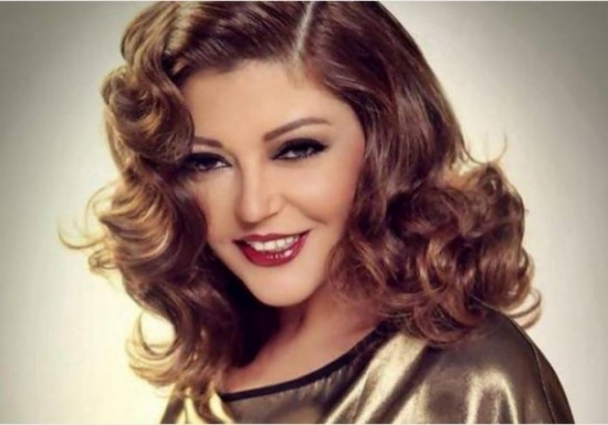 شاهدوا.. صورة الفنانة قبل الشهرة تفاجئ متابعيها! شاهدوا.. صورة الفنانة قبل الشهرة تفاجئ متابعيها!