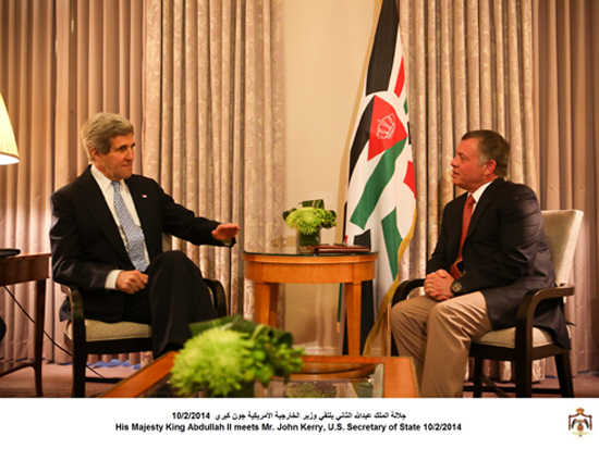 بالصور : الملك يبحث مع كيري مفاوضات السلام والأزمة السورية