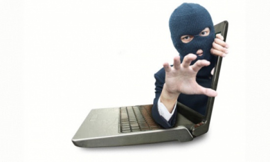 أميركا تقدم 3 ملايين دولار للقبض على هاكر روسي أميركا تقدم 3 ملايين دولار للقبض على هاكر روسي