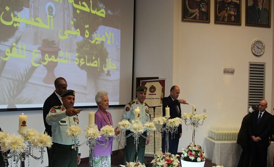 الأميرة منى الحسين ترعى حفل إضاءة الشموع للفوج العشرين بكلية الأميرة منى للتمريض الأميرة منى الحسين ترعى حفل إضاءة الشموع للفوج العشرين بكلية الأميرة منى للتمريض