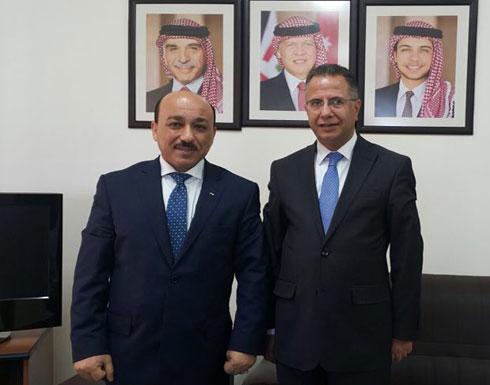 وزير الأشغال الفلسطيني يلتقي سفير الأردن ويثمن دور المملكة في دعم صمود الشعب الفلسطيني وزير الأشغال الفلسطيني يلتقي سفير الأردن ويثمن دور المملكة في دعم صمود الشعب الفلسطيني