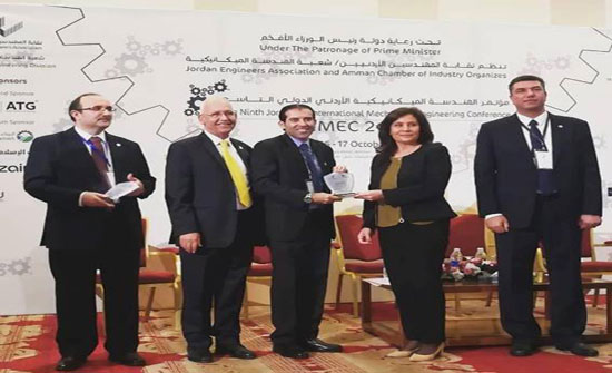 زواتي تكرم " الشرق الأوسط" لجهودها في دعم قطاع الهندسة زواتي تكرم " الشرق الأوسط" لجهودها في دعم قطاع الهندسة