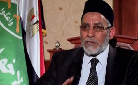 المرشد: أنا مختطف وإجراءات محاكمتي باطلة