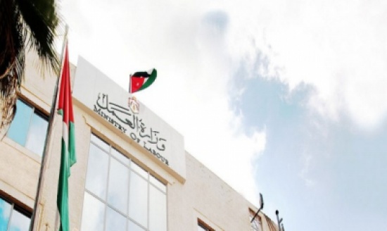 3 قضايا اتجار بالبشر وتسفير 708 عمال الشهر الماضي 3 قضايا اتجار بالبشر وتسفير 708 عمال الشهر الماضي