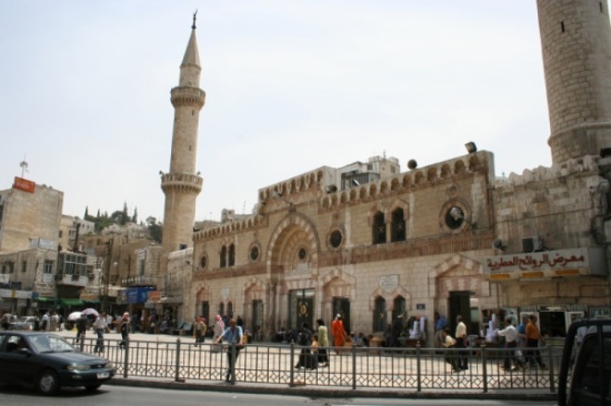 مساجدنا تزدحم بالمصليين في أول ليالي رمضان