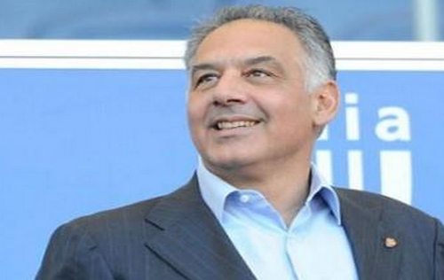 رئيس نادي روما: بيان مصرف يوني كريديت «غبي» رئيس نادي روما: بيان مصرف يوني كريديت «غبي»