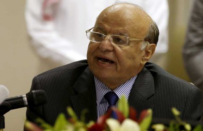 الرئيس اليمني يصدر قرارا جمهوريا جديدا بتعيين مستشارين جدد له