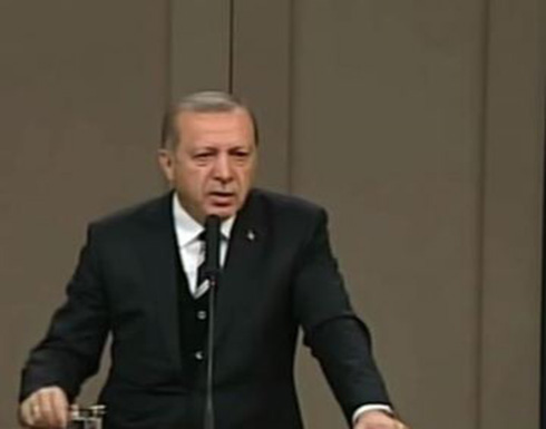 أردوغان: تسليح الأكراد يتعارض مع علاقاتنا بواشنطن أردوغان: تسليح الأكراد يتعارض مع علاقاتنا بواشنطن