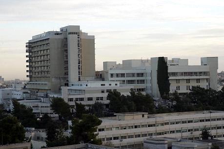 مدير مستشفى الجامعة الأردنية يلتقي الأطباء الجدد مدير مستشفى الجامعة الأردنية يلتقي الأطباء الجدد
