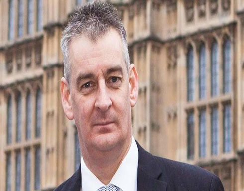 برلماني بريطاني: الحوثي سبب الكارثة الإنسانية في اليمن