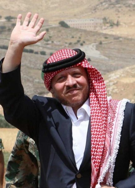 الملك يلتقي وجهاء وممثلي معان الملك يلتقي وجهاء وممثلي معان