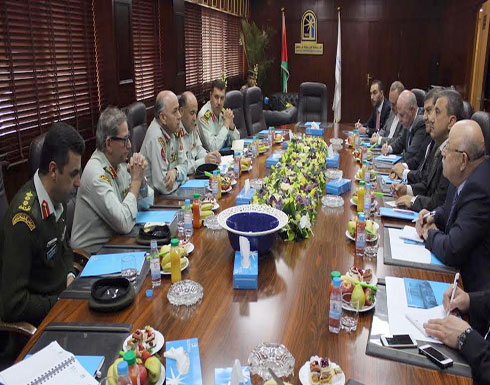 وفد الخدمات الطبية الملكية يزور غرفة تجارة عمان