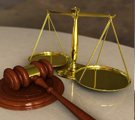 25 محامياً يؤدون اليمين القانونية أمام وزير العدل
