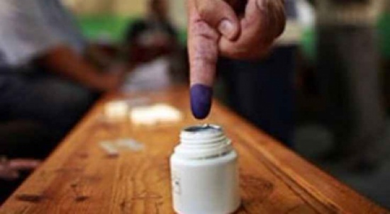 ثلاثة صناديق بعملية الاقتراع يوم الانتخابات البلدية واللامركزية