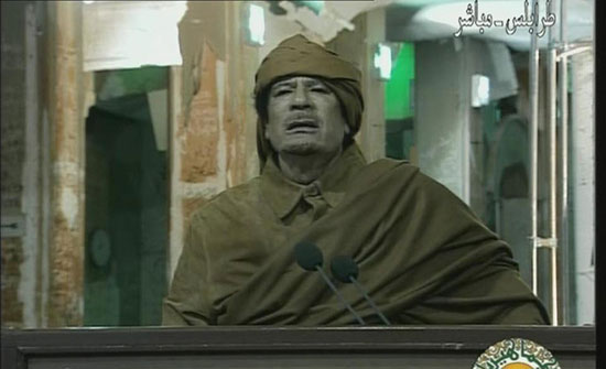 ليبيا.. الحكم بإعدام 45 قتلوا متظاهرين مناهضين للقذافي ليبيا.. الحكم بإعدام 45 قتلوا متظاهرين مناهضين للقذافي