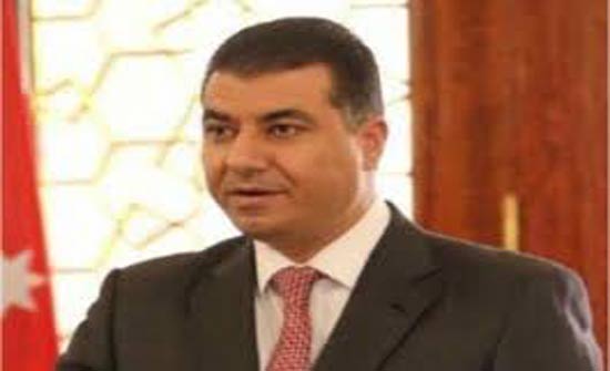 وزير الزراعة يؤكد الاستمرار في ايجاد مشاريع للتصنيع الغذائي وزير الزراعة يؤكد الاستمرار في ايجاد مشاريع للتصنيع الغذائي