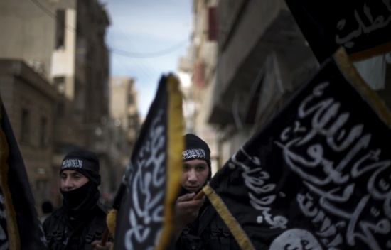 قتلى وجرحى في اشتباك بين حزب الله وجبهة النصرة بمنطقة بعلبك شرق لبنان