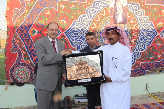 افتتاح ملعبي سحاب ونادي البادية ضمن المبادرات الملكية