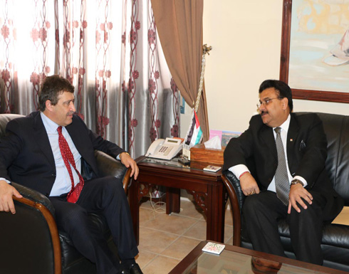 القطامين يبحث سُبل تعزيز التعاون السياحي مع السفير الهندي
