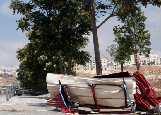 إزالة أكشاك البحر الميت بسبب ''دافوس''