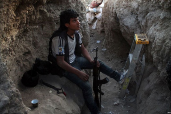 كتائب إسلامية تسيطر على مواقع لتنظيم " الدولة " في حلب والحسكة