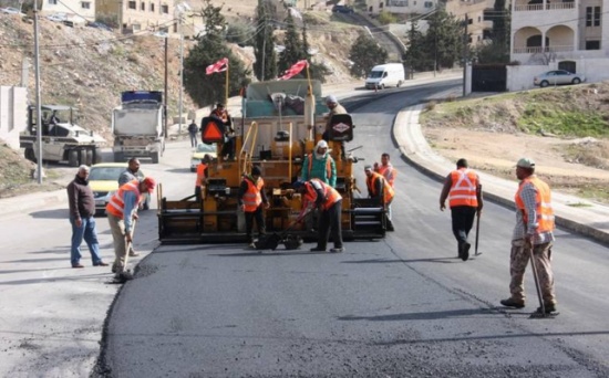 2.7 مليون دينار لتعبيد شوارع بعمان 2.7 مليون دينار لتعبيد شوارع بعمان