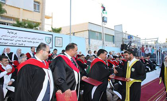 جامعة البلقاء تواصل احتفالاتها بتخريج طلبتها جامعة البلقاء تواصل احتفالاتها بتخريج طلبتها