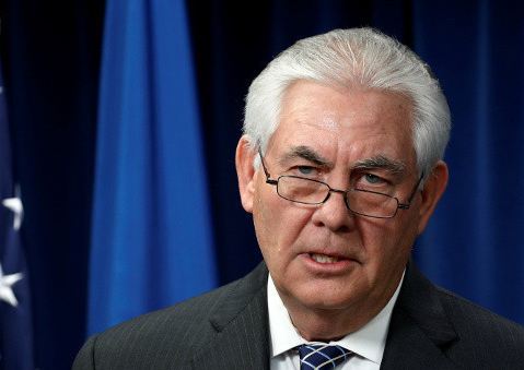 تيلرسون يحذر من استخدام لبنان لخوض "نزاعات بالوكالة"